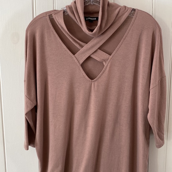 Women's Express Long Sleeve Shirt Size Medium - Picture 5 of 5